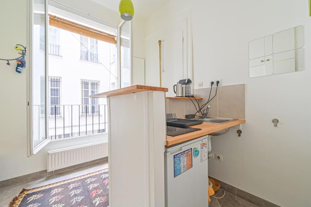 Radiant Flat - Spacious Studio Apartment - Marais Paryż Zewnętrze zdjęcie